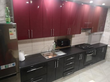 Новобудова на Леваді поруч Сільпо