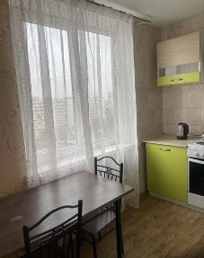 Реальная 1-ка на Алексеевке, Людвига Свободы 39, Победа