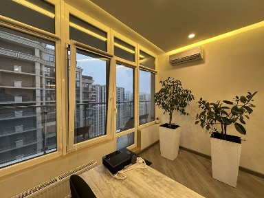 Офис с паркоместом в центре Аркадии