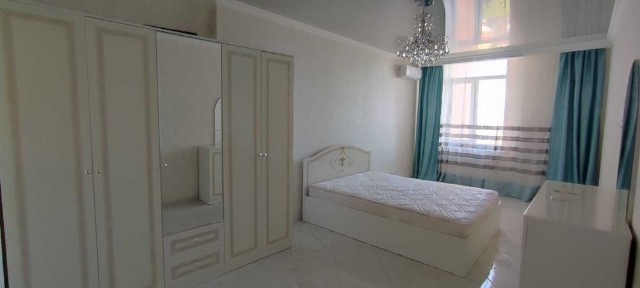 Сдам 2 ком. квартиру ЖК. Дмитриевский ул. Жаботинского 56-а 12000 грн