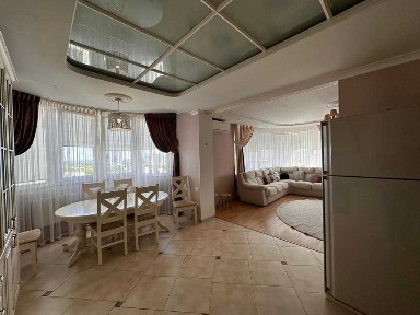 Сдам долгосрочно 2-х ком кв на Маршала Говорова/Зоопарковая