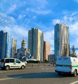 Продажа 3-комнатной квартиры 97 м², Академика Заболотного ул., 1Б