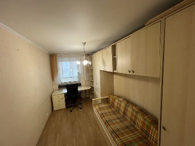 Продаж 4-к квартири з ремонтом вул. Незалежності 21а