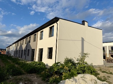 Продається готовий танхаус 135 м2 розтермінування