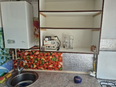 Продаж двох кімнатной Підгоряно.