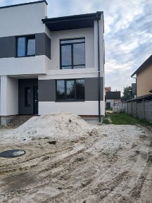 Котедж Зимна вода від власника. Зручне планування, я