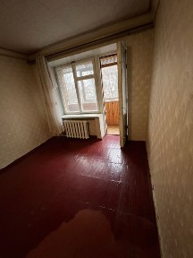 Продам 2кім квартиру по вул. Степана Бандери