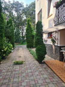 Здається в оренду Будинок у зеленому р-ні неподалік від гот Європа