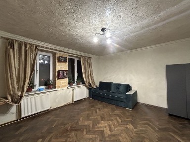 Здаю в оренду 2к квартиру вул. Валова 11