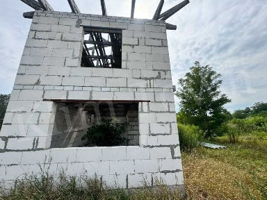 Продаж недобудови в р-ні університету