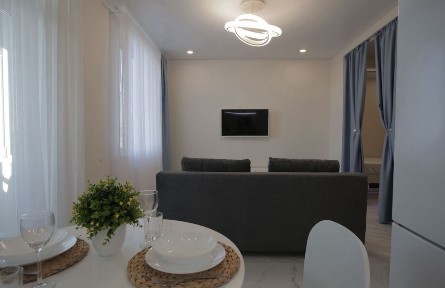 Оренда 2х кімнатна квартира жк Михайлівский