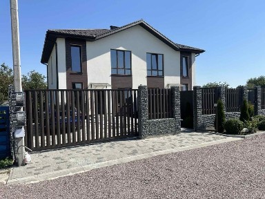 Дуплекс 120м2 з ділянкою 3 сотки Святопетрівмьке!