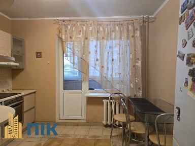 Продажа 1-комнатной квартиры 43 м², Михаила Котельникова ул., Драгоманова, 1Г