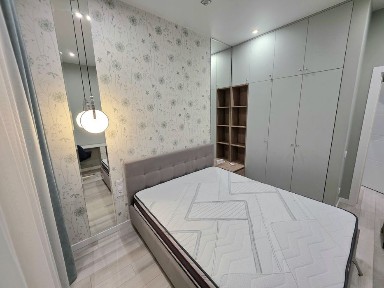 Свет! Не выключают вообще! 3 х к кв. Левый берег. Риелторы не звоните