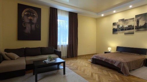 1 кім. кв ЦЕНТР почат. вул. НЕЧУЯ-ЛЕВИЦЬКОГО бічна вул. Сахарова-Коперн