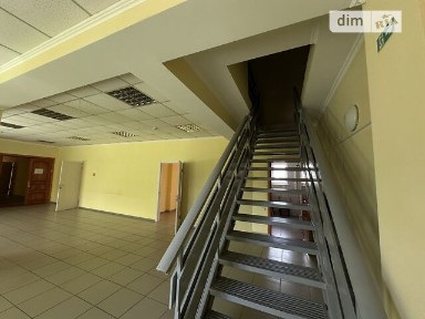 Оренда офісного приміщення на вул. Пирогова, приміщень - 12, поверх - 2 • ID 33345372