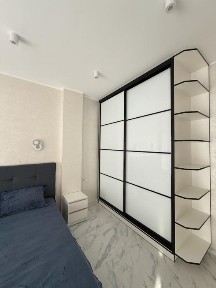 Продаж котеджу в центральній частині міста