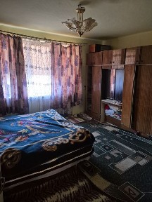 Продаж двохповерхового будинку Росвигово.