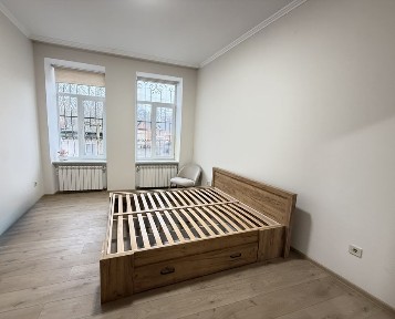 Оренда 1 кімн квартири+ кухня студія ЦЕНТР Турецька площа