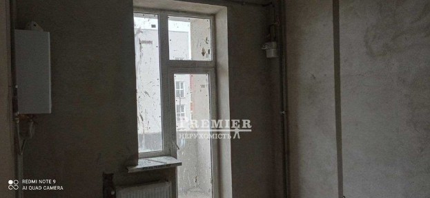 Продам 1 кімнатну квартиру. Газовий цегляний будинок. 50 кв. м.