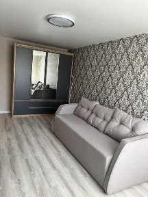 Продается 1 комнатная квартира с хорошим ремонтом