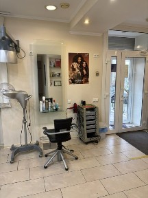 Сдам в оренду робоче місце перерукаря в центрі міста