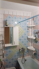 Затишна квартира в Тепличному