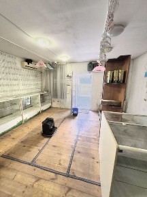 Здам приміщення центр, червона лінія