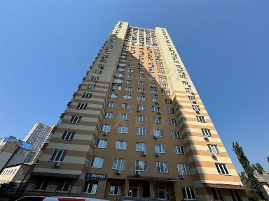 Здам в оренду квартиру-студію46м2,метро Чернігівська, вул. Краківська27А