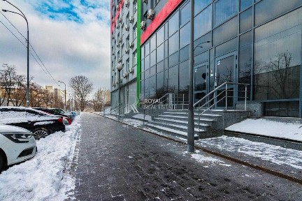 Оренда ФАСАД рампа 900м2 без ремонту ЖК Smart House метро Берестейська