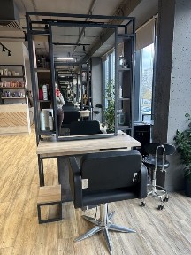 Оренда крісла майстра манікюру