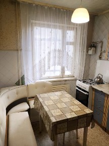 Продам 3 кімн. на м. Незалежності Новус