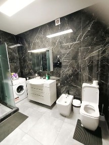 ВІЛЬНА квартира! Руська, ЦЕНТР. Новобудова подобово, погодинно! Все є!