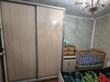 Продається частина будинку із зручностями, вхід окремий