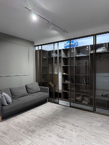 Сдам красивую квартиру 51 жемчужина, ул. Генуэзская балкон