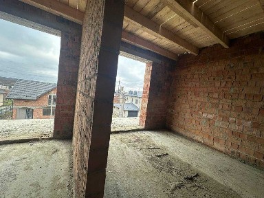 Продаж 2-ох рівневої квартири Наварійська новобудова Солонка 77м2