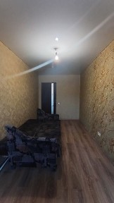 Із свіжим незавершеним ремонтом 3к на 44 кварталі