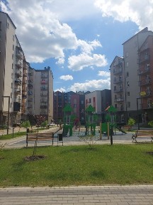 Продам квартиру ЖК Скандія 39 метрів 700 у.е. метр будинок здан!