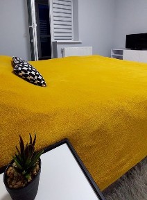 Вільно! НОВА 2х км. квартира рн. дит. лікарня Авторинок центр Яна, Перена