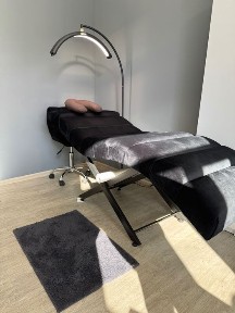 Сдам рабочее место / анатомическую кушетку для лешмейкера