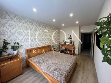 Продаж квартири |40 м²| ЖК «Варшавський мікрорайон»