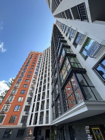 Продам квартиру в новобудові метро Житомирська 30 м. кв.