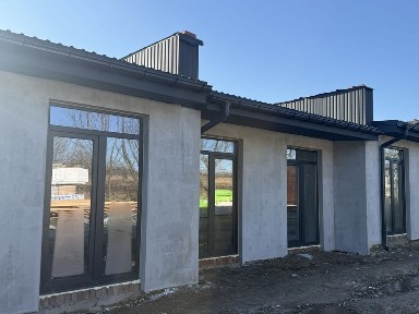 Готовий таун Гостомель! Перший внесок 30000 у. о!