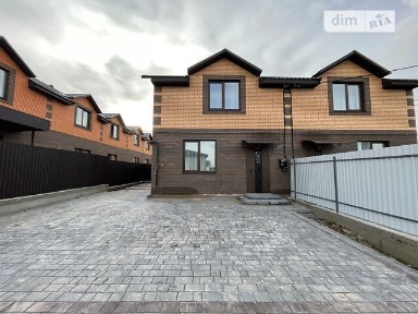 Продаж 2 поверхового таунхауса з ділянкою на 2.5 сотки, 90 кв. м, 3 кімнати, на пров. Світлий • ID 33776582