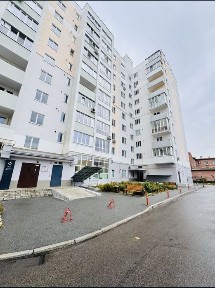 Продам ексклюзивну однокімнатну картиру по вулиці Жабинського.