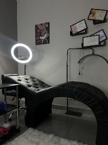 СДАМ РОБОЧИЕ место! Кушетка!