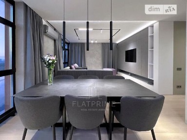 Продаж 3к квартири 100 кв. м на вул. Микільсько-Слобідська 15 • ID 33789192