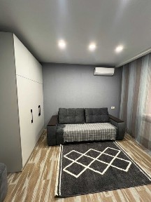 Сдам 1 комнатную квартиру 48м2 Защитников Украины Конный рынок