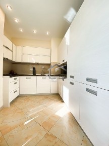 СВЕТ ЕСТЬ ВСЕГДА Сдам ЖК Синяя Птица <a href='/newbuilding/1218/view/zk-lanzeron'>Ланжерон</a> парк Шевченко