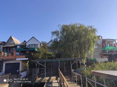 Дача на берегу лимана